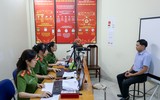 Công an Hà Nội nỗ lực triển khai cao điểm thu nhận thông tin và cấp thẻ đảng viên mới trên toàn thành phố