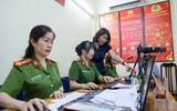 Công an Hà Nội nỗ lực triển khai cao điểm thu nhận thông tin và cấp thẻ đảng viên mới trên toàn thành phố