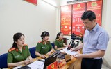 Công an Hà Nội nỗ lực triển khai cao điểm thu nhận thông tin và cấp thẻ đảng viên mới trên toàn thành phố