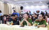 Cảnh sát cơ động Hà Nội hướng dẫn học sinh tiểu học kỹ năng phòng chống bạo lực học đường