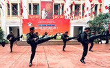 Cảnh sát cơ động Hà Nội hướng dẫn học sinh tiểu học kỹ năng phòng chống bạo lực học đường