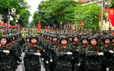 Nhìn lại hình ảnh đoàn quân diễu binh, diễu hành đi qua phố phường Hà Nội ngày tổng duyệt 
