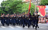 Nhìn lại hình ảnh đoàn quân diễu binh, diễu hành đi qua phố phường Hà Nội ngày tổng duyệt 