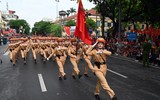 Nhìn lại hình ảnh đoàn quân diễu binh, diễu hành đi qua phố phường Hà Nội ngày tổng duyệt 