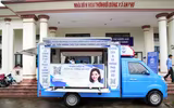 Cận cảnh xe tiếp nhận thủ tục hành chính lưu động đầu tiên hoạt động ở Hà Nội