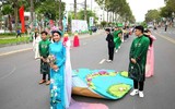 Những hình ảnh độc đáo tại lễ hội hoa sen Đồng Tháp