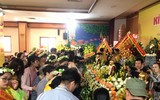 Không khí Đại lễ Phật đản trang nghiêm tại chùa Quán Sứ