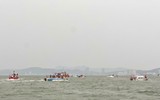 Khẩn cấp tìm kiếm du khách bị lật tàu ở Hạ Long, nhiều người tử vong