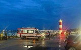 Khẩn cấp tìm kiếm du khách bị lật tàu ở Hạ Long, nhiều người tử vong