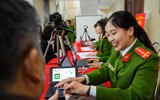 Tận tình phục vụ nhân dân đến làm căn cước công dân 