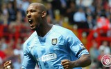 8 ngôi sao nổi bật nhất từng khoác cả áo Man City lẫn Liverpool