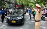 Hình ảnh đẹp của Công an Thủ đô tiếp sức mùa thi 