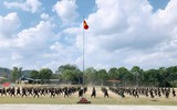 Luôn kề vai sát cánh giúp đỡ người dân 