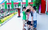 Học sinh Hà Nội hào hứng tìm hiểu về an toàn giao thông
