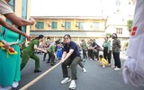 Phụ nữ Công an Thủ đô tài năng, duyên dáng