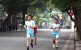 Cán bộ, chiến sĩ Công an Hà Nội rèn luyện thể chất, nâng cao sức khỏe 