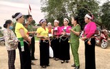 Tuyên truyền chuyển đổi số lưu động cho đồng bào dân tộc