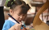 Về Đường Lâm trải nghiệm làm tranh sơn mài 