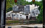 Ngôi làng kỳ lạ khiến người bên ngoài dễ vào, khó ra