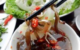 Đặc sản “chân dài” là món ăn 