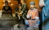 Ngôi đền thiêng đáng sợ vì tái hiện khung cảnh địa ngục 