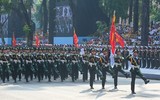 Toàn cảnh lễ diễu binh, diễu hành kỷ niệm 50 năm Giải phóng miền nam, thống nhất đất nước