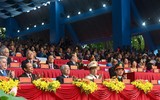 Toàn cảnh lễ diễu binh, diễu hành kỷ niệm 50 năm Giải phóng miền nam, thống nhất đất nước