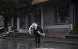 [ẢNH] Dân thường mắc kẹt trong cuộc giao tranh ác liệt giữa Amenia và Azerbaijan