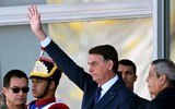 [ẢNH] Ẩn ý đằng sau cuộc diễu binh bất thường bên ngoài Dinh Tổng thống Brazil