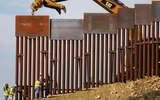 [ẢNH] Bất ngờ với “nghĩa địa” vật liệu xây tường biên giới Mỹ - Mexico