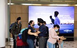 Cảnh đoàn tụ xúc động sau khi Australia mở cửa biên giới 