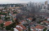 Phong trào Hồi giáo Hamas phát động cuộc tấn công bất ngờ vào Israel 