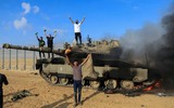Phong trào Hồi giáo Hamas phát động cuộc tấn công bất ngờ vào Israel 