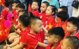 Muôn vàn cảm xúc của trẻ nhỏ trong ngày khai giảng năm học mới