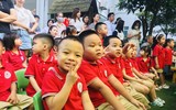 Muôn vàn cảm xúc của trẻ nhỏ trong ngày khai giảng năm học mới