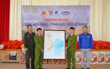 Công an Thủ đô với hành trình “Xuân biên cương - Nâng bước em đến trường”