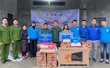 Công an Thủ đô với hành trình “Xuân biên cương - Nâng bước em đến trường”