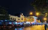 Ga Hà Nội: Trong mưa và trong sương vẫn rộn ràng không khí chờ xem tổng duyệt A80