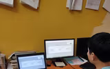 Niềm vui của những công dân đầu tiên ở Hà Nội nhận biển số xe đăng ký tại Công an cấp xã