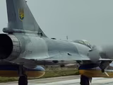 Ukraine lần đầu sử dụng tiêm kích Mirage 2000 Pháp viện trợ, bắn hạ tên lửa Nga
