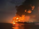 Hai tàu chở dầu hư hại nặng, nghi bị tấn công ở Biển Đen 