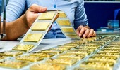 Giá bán vàng SJC tại ngân hàng cao hơn giá mua của Ngân hàng Nhà nước 500 nghìn đồng/lượng