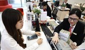 Tín dụng tăng gấp 3 lần huy động vốn, ngân hàng dồn dập tăng lãi suất tiết kiệm