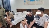 Nhóm thanh niên 'bay liên hoàn' từ quán bar, karaoke rồi về khách sạn