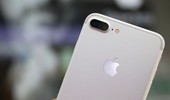 Cụ bà U80 'tiện tay' trộm cắp chiếc iPhone 7Plus