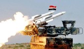 Israel tấn công tên lửa, phòng không Syria lập tức khai hỏa đánh chặn