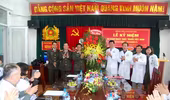  Thăm, chúc mừng Bệnh viện Công an thành phố