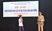 Tuyên truyền pháp luật về trật tự an toàn giao thông cho học sinh