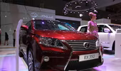 Toyota thu hồi xe Lexus RX200t và RX350 do lỗi túi khí hành khách