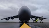 Chiêm ngưỡng sự hoành tráng của máy bay lớn nhất không quân Mỹ C-5 Galaxy